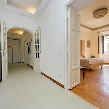Apartment Treasurerome Spanish Steps Family Rome